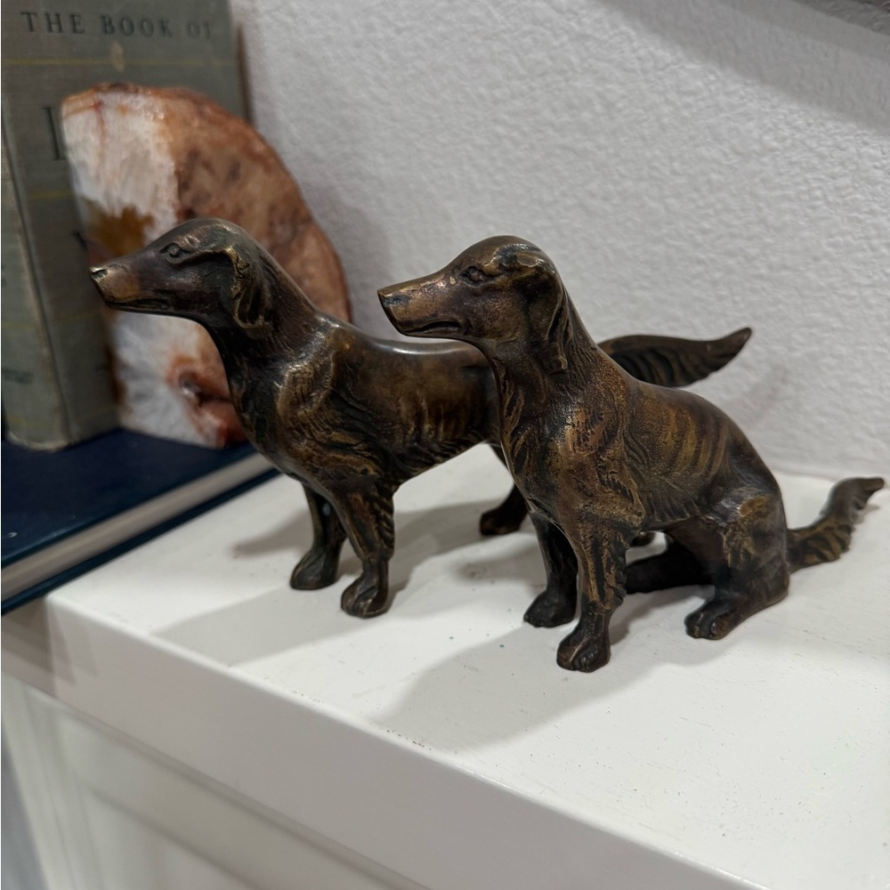 Cast Bronze Dog‎ Figurines
